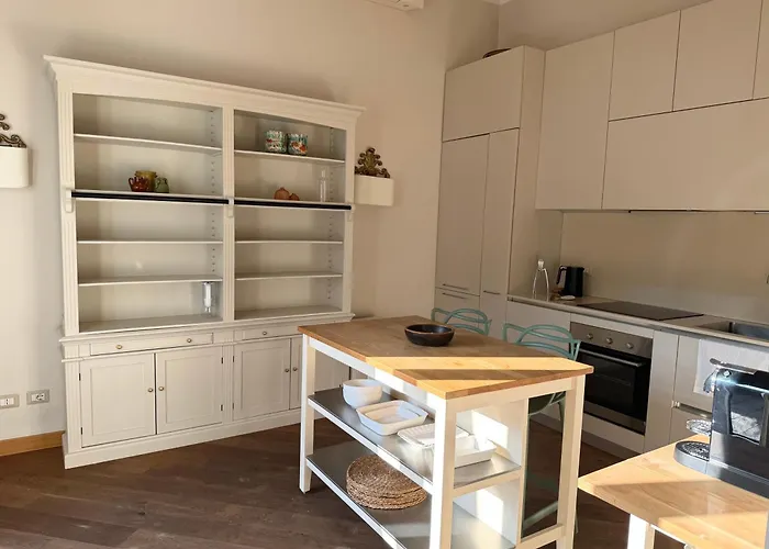 Appartamento Urban Jungle 8 - Risorgimento